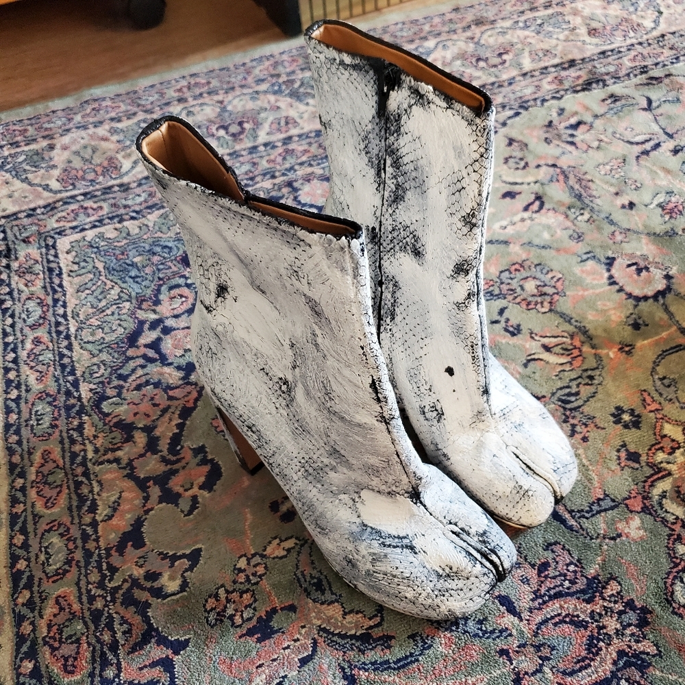 Margiela Tabi
